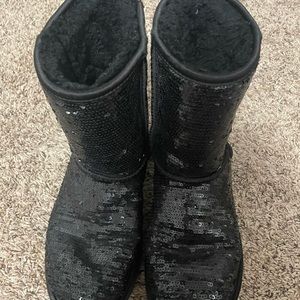 black sparkly uggs